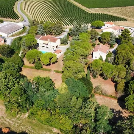 Villa Au Calme - Piscine, Ping Pong, Jardin 8000m² *