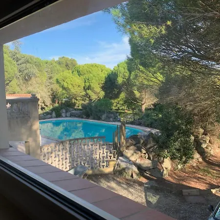 Villa avec piscine, jardin de 8000m2, cuisine extérieur à 20min de Carcassonne *